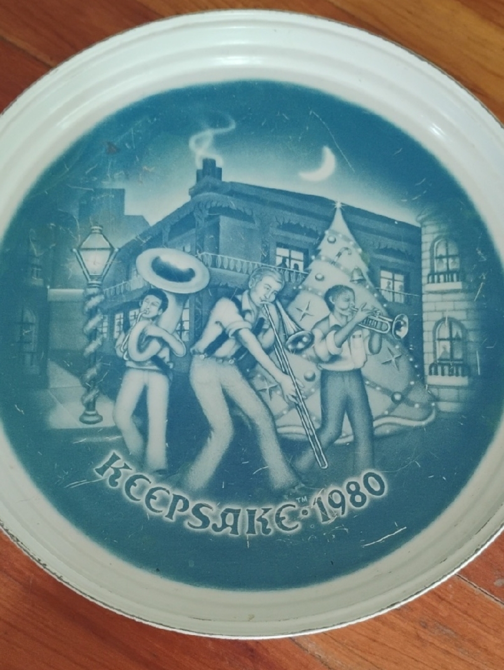 🪊 JAZZ PLAYER FRUIT CAKE TIN EPLVC Vintage KEEPSAKE HOLIDAY 1980 CHICAGO ROUND